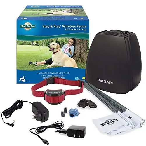 PetSafe Stay & Play Wireless Pet Fence for Stubborn Dogs – No Wire to Bury – Covers 3/4-Acre Yard